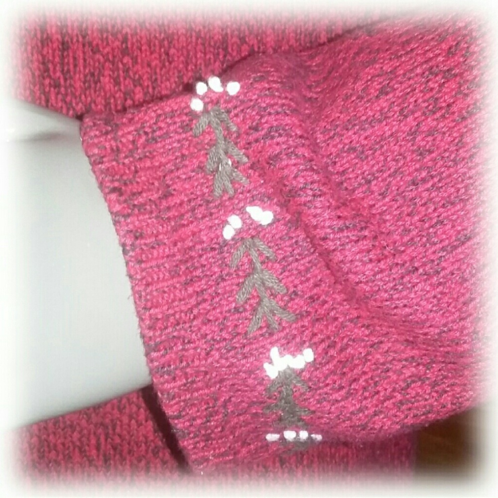 Hand Embroidered Sweater - Picture 5 of 8